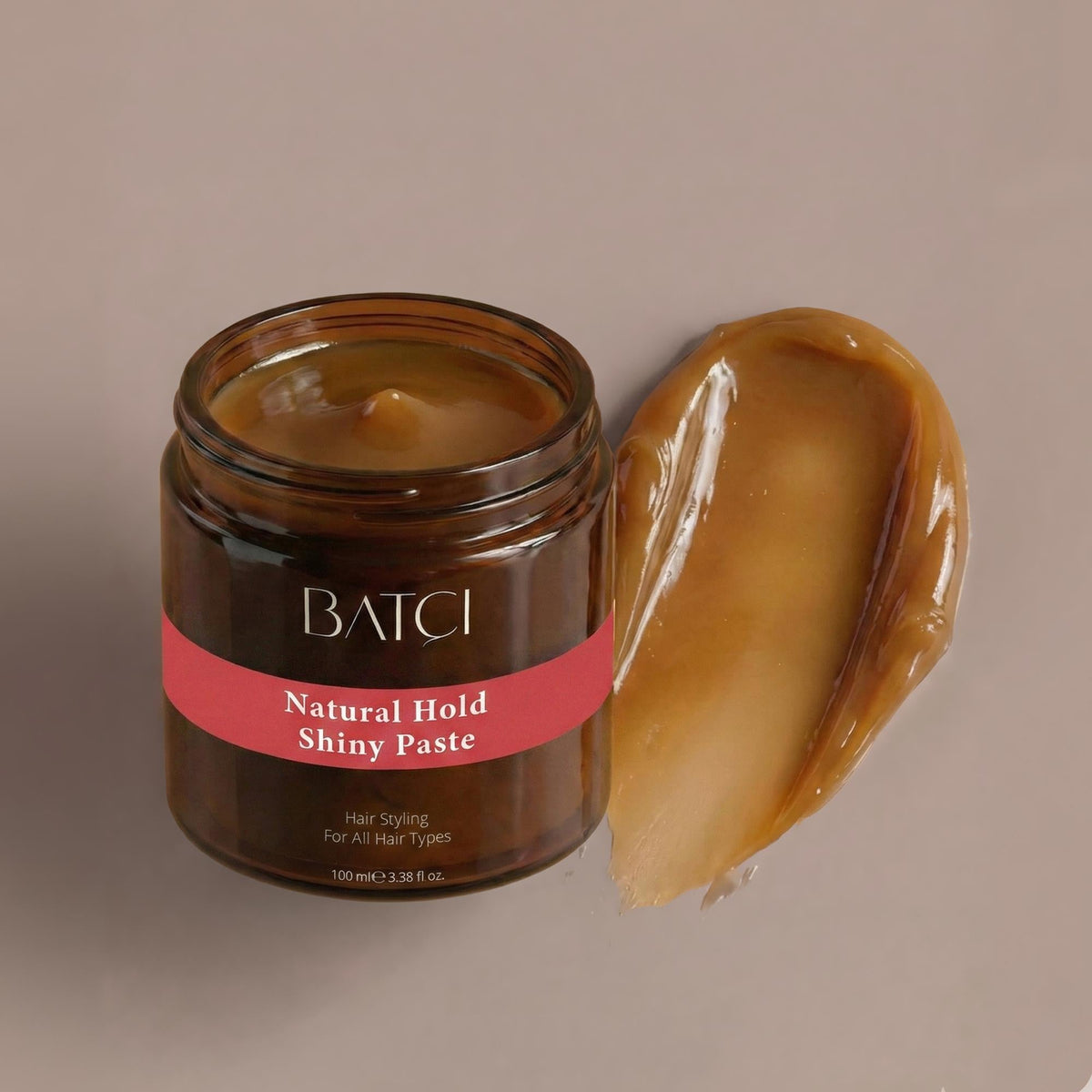 Texture of BATCI medium hold shiny hair paste